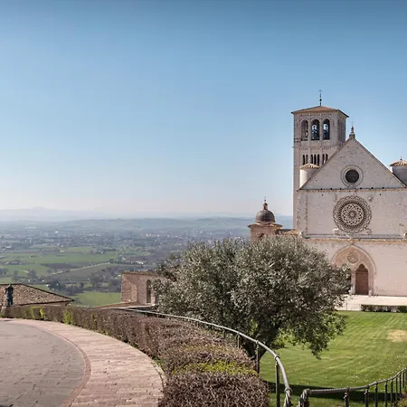Le Dimore Della Custodia Vendégház Assisi