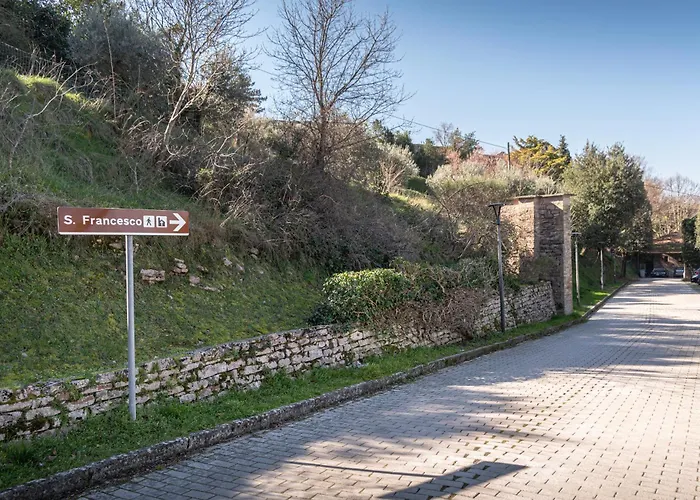 Le Dimore Della Custodia בית הארחה