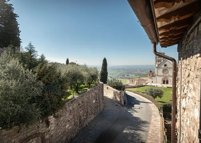 Le Dimore Della Custodia 3* אסיסי